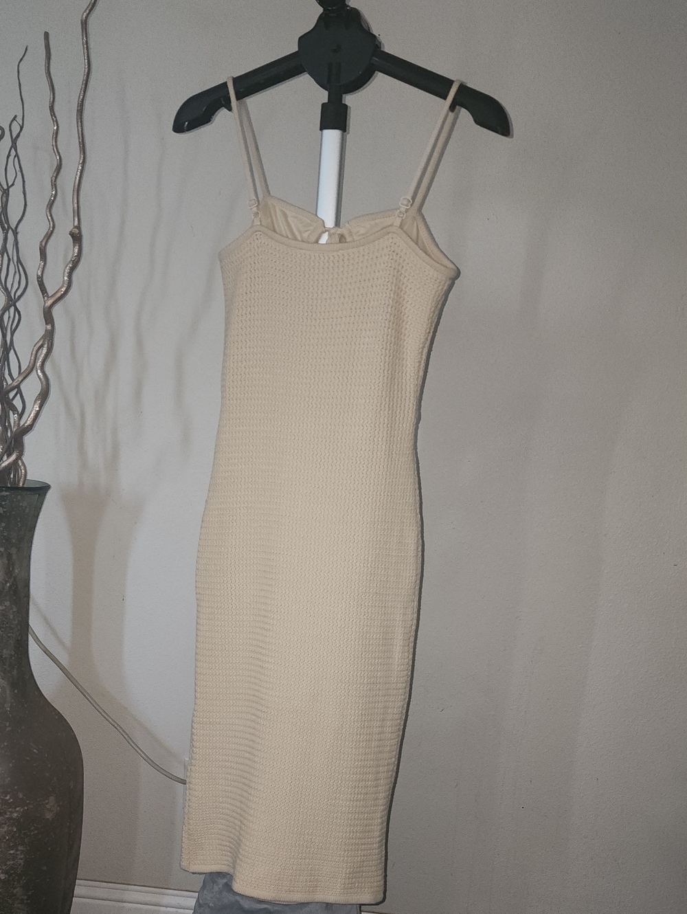 House of Harlow 1960 Cream Knit Tie-Front Midi Dress - Picture 9 of 12